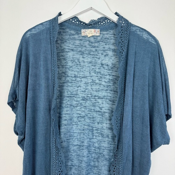 Pink Republic Junior Lace Kimono Cardigan Sweater Size XS - Picture 3 of 12